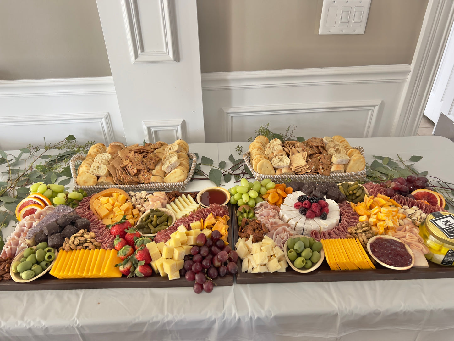 Extended Arrangement (Serves 20)