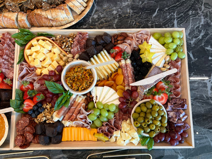 Extended Arrangement (Serves 20)